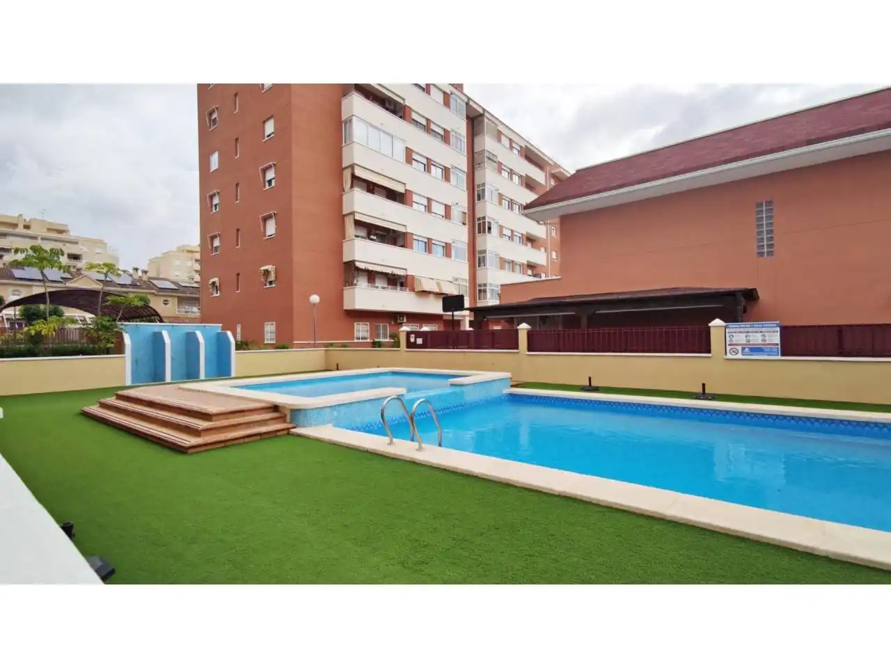 Piscina de Dúplex en venta en Elche / Elx con Aire acondicionado, Calefacción y Terraza