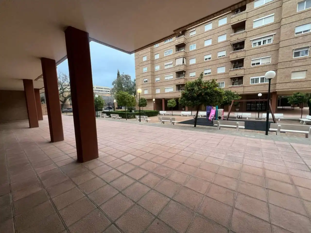 Außenansicht von Wohnung zum Verkauf in Castellón de la Plana / Castelló de la Plana mit Klimaanlage, Abstellraum und Möbliert