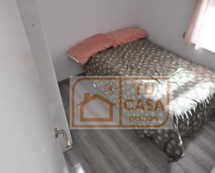 Bedroom of Flat for sale in Cáceres Capital  with Air Conditioner, Heating and Furnished