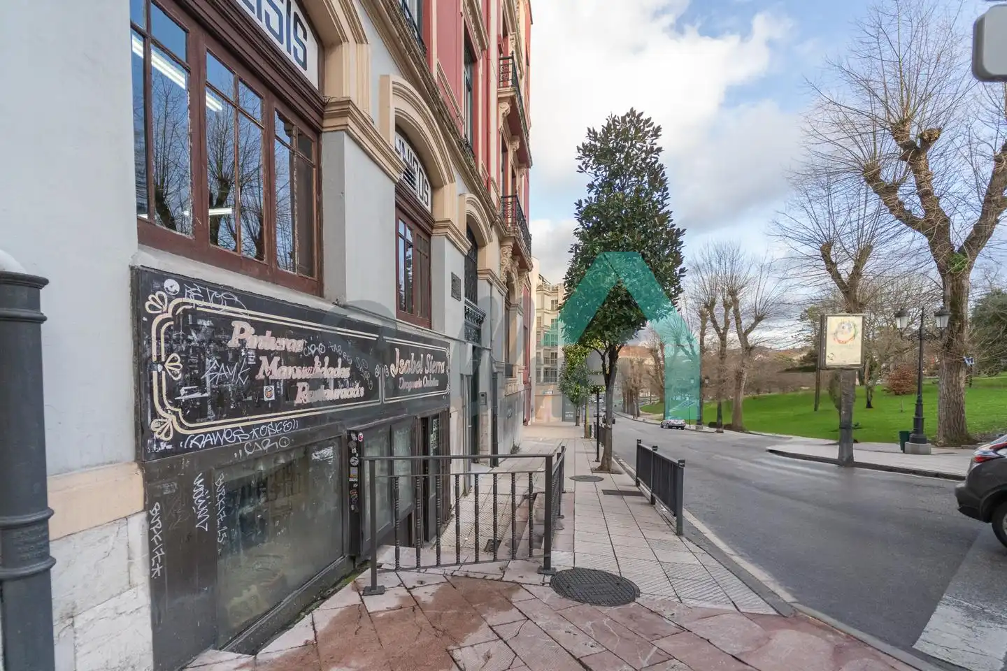 Business premises for sale in Calle Marqués de Gastañaga, imagen 2