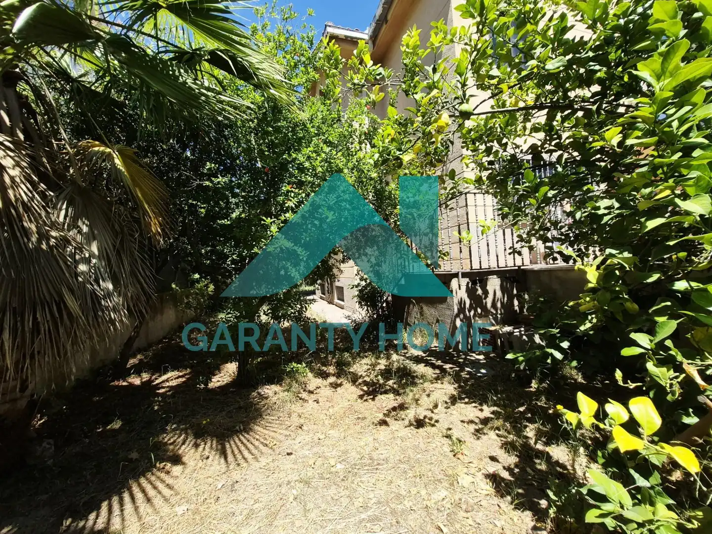 Garden of Houses for sale in Cáceres  with Air Conditioner, Heating and Private garden