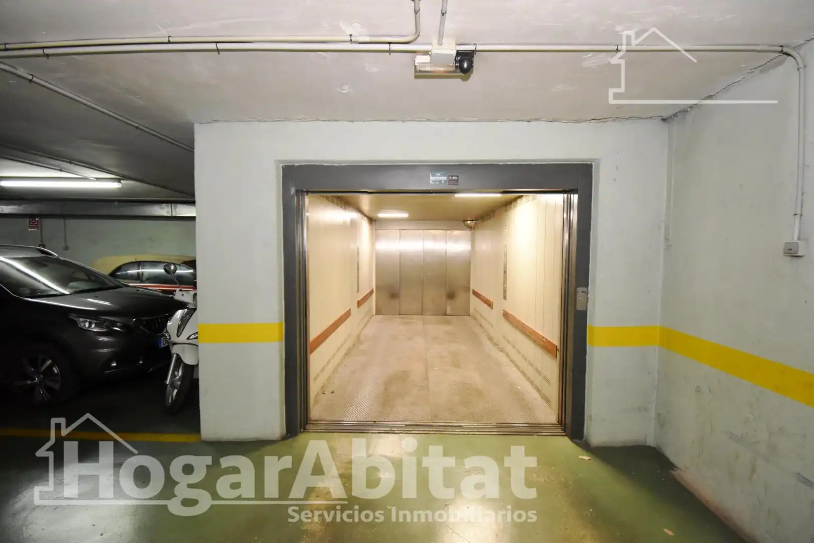 Parking of Flat for sale in Castellón de la Plana / Castelló de la Plana  with Heating, Storage room and Balcony