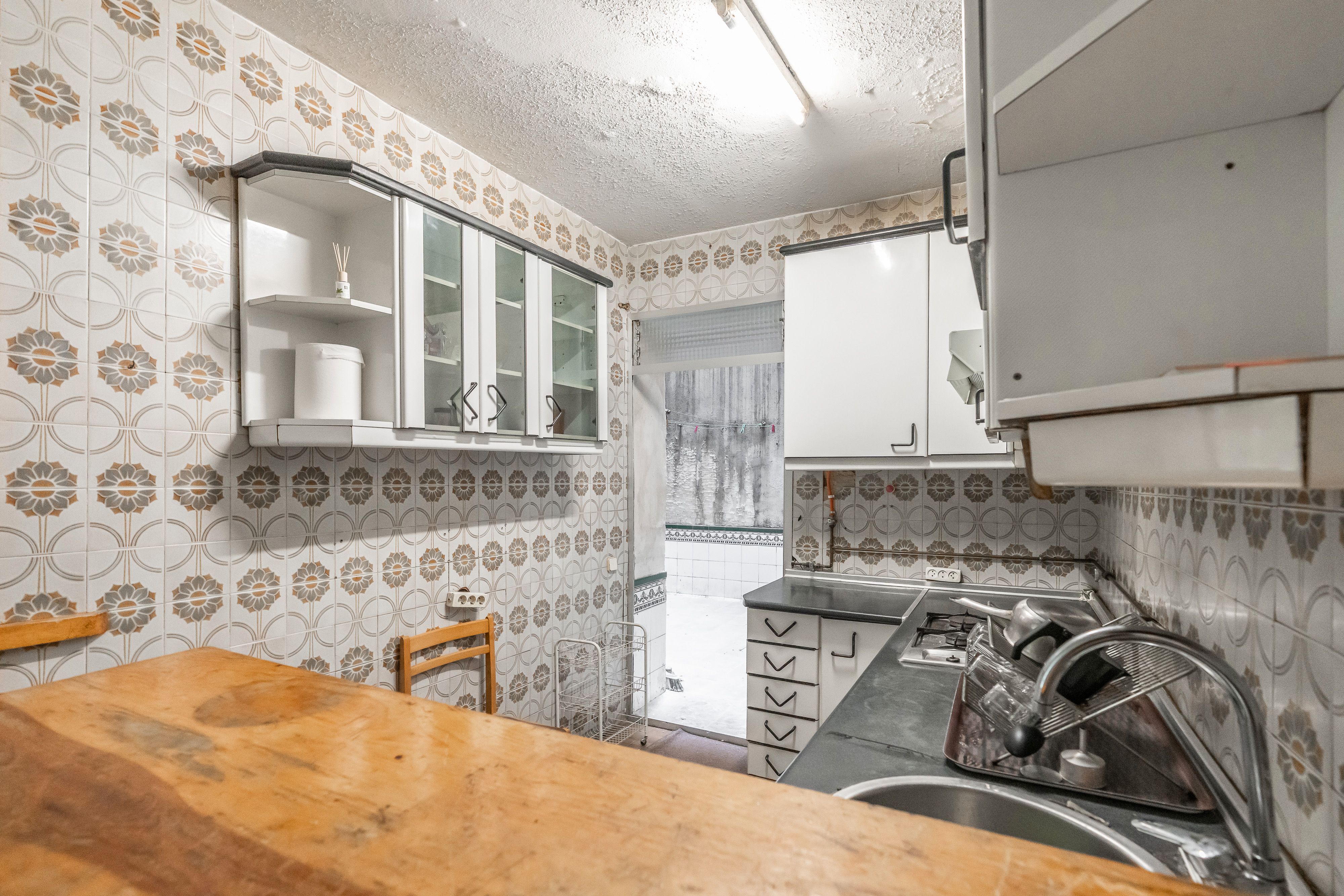 Kitchen of Flat for sale in  Madrid Capital  with Terrace