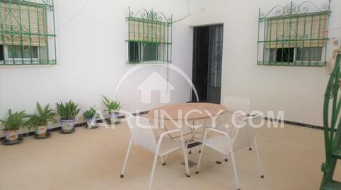 Foto 4 de Casa adosada en venta en Centro, Alcalá de Guadaira