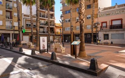 Vista exterior de Casa o xalet en venda en Manises amb Aire condicionat i Balcó