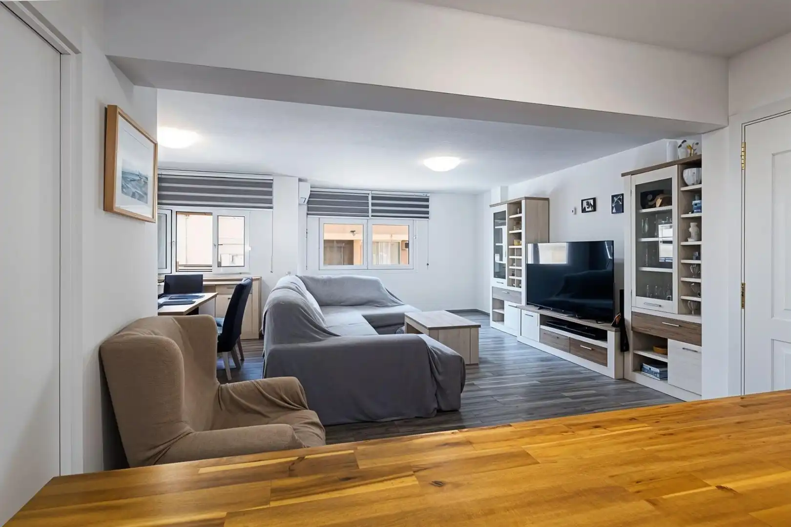 Living room of Flat for sale in  Palma de Mallorca  with Air Conditioner, Parquet flooring and Oven