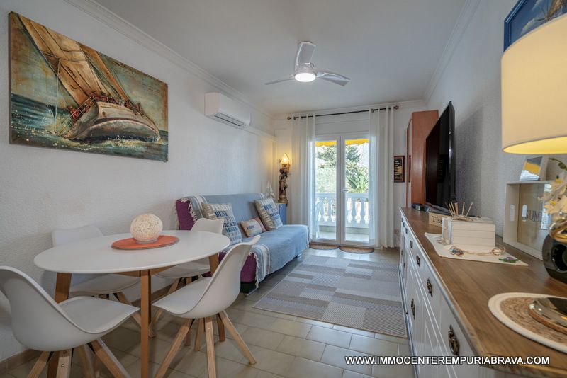 Bedroom of Apartment for sale in Empuriabrava  with Air Conditioner, Heating and Terrace