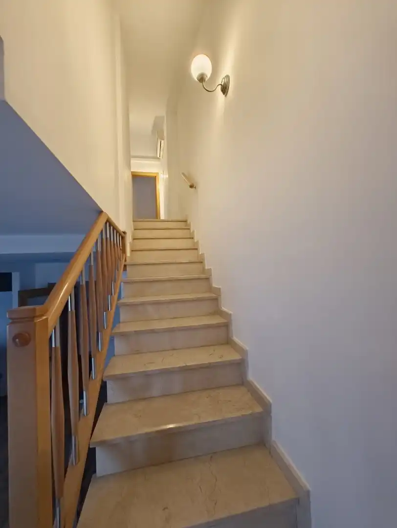 Maisonette zum Verkauf in Terrassa mit Heizung, Parkett und Terrasse