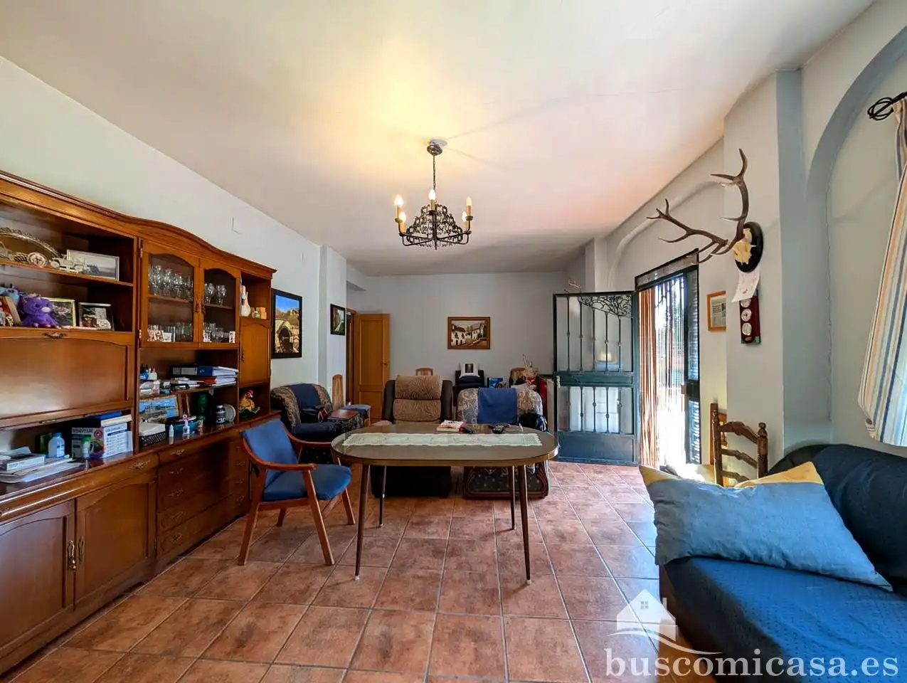 Sala d'estar de Finca rústica en venda en Linares amb Aire condicionat, Jardí privat i Terrassa