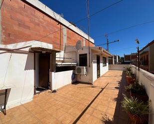 Exterior view of House or chalet for sale in Sant Adrià de Besòs  with Terrace and Balcony