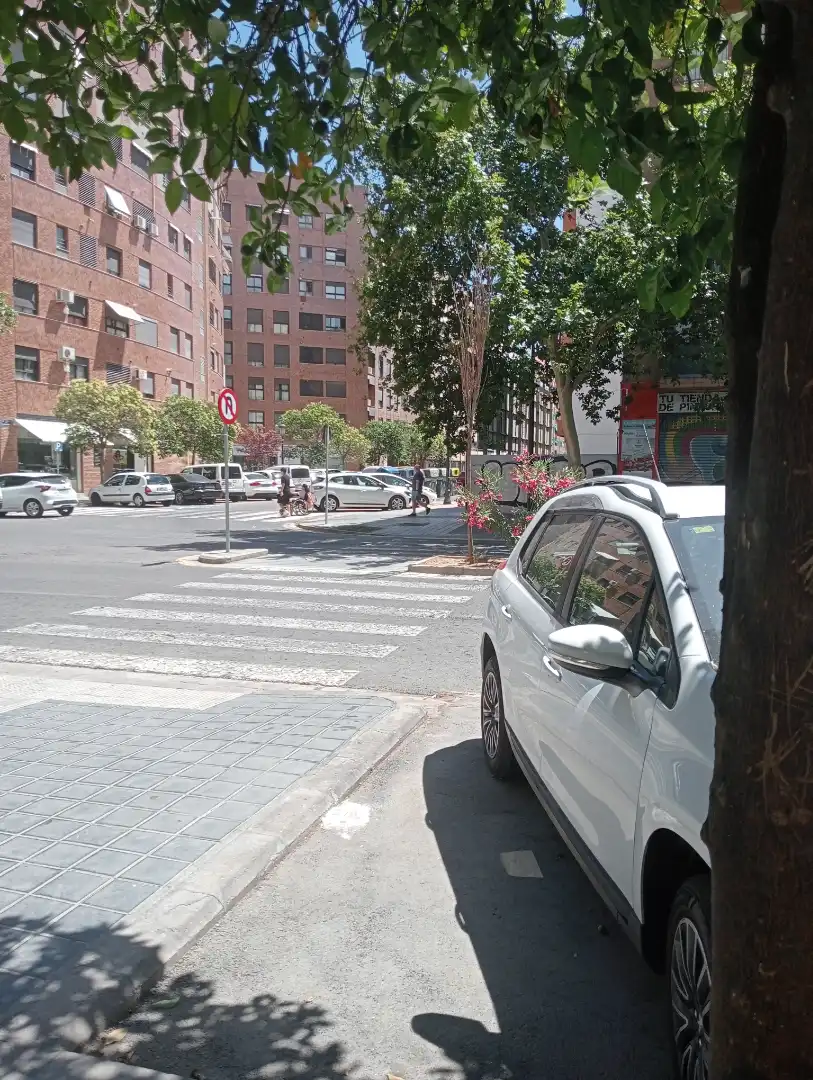 Vista exterior de Pis de lloguer en Valencia amb Aire condicionat, Moblat i Forn