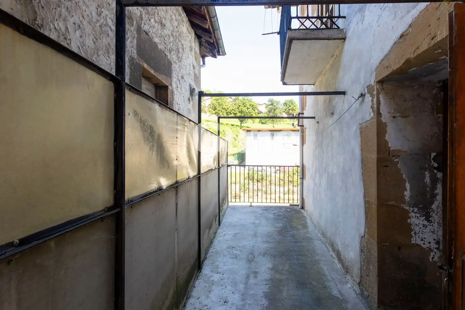 Flat for sale in Zegama  with Storage room
