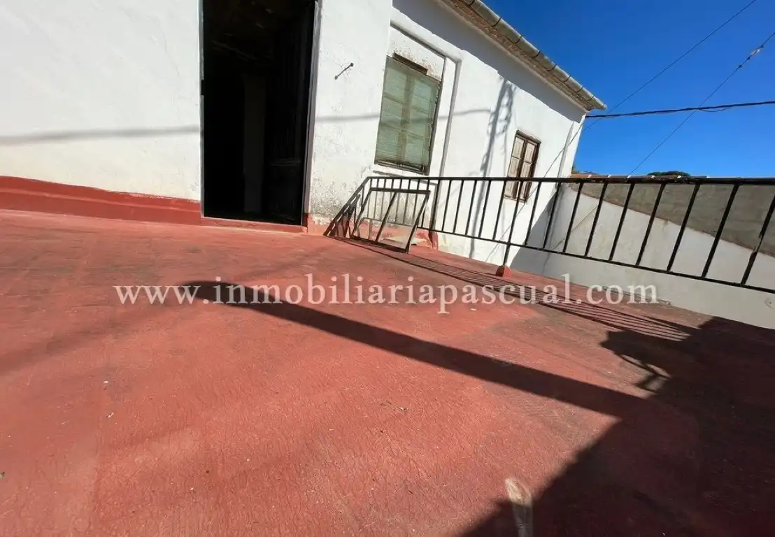 Vista exterior de Casa o chalet en venta en Beniarrés