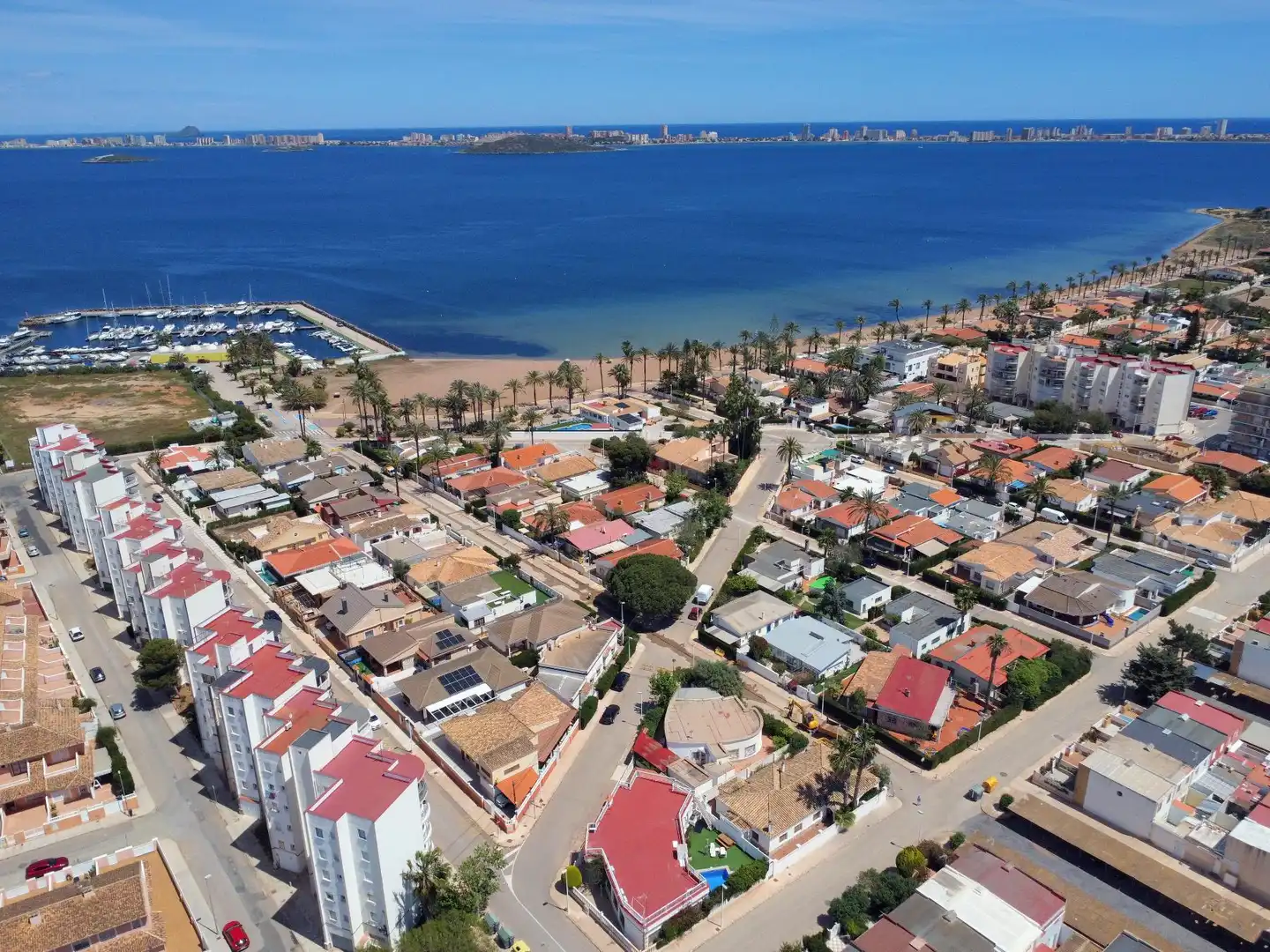 Außenansicht von Wohnungen zur Miete in Cartagena mit Klimaanlage, Heizung und Terrasse