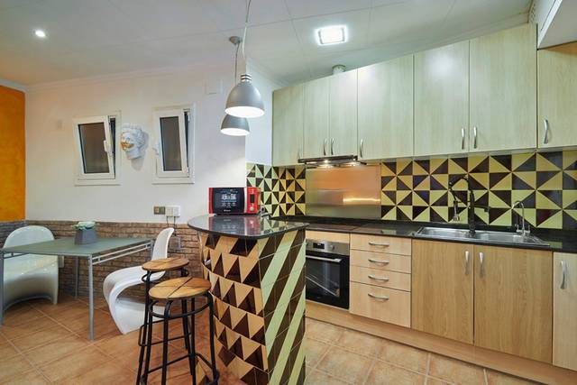 Local comercial en Venta en Carrer de Lleida en El Poble Sec - Parc de Montjuïc