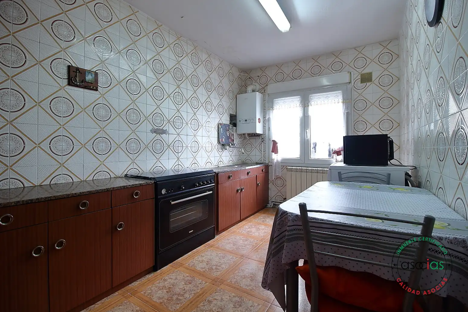Cocina de Piso en venta en Gijón  con Calefacción