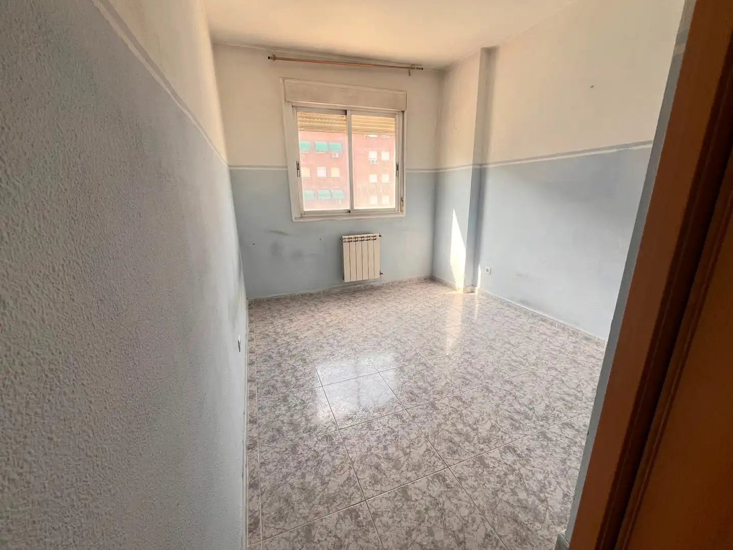 Bedroom of Flat for sale in Fuenlabrada  with Air Conditioner, Heating and Balcony