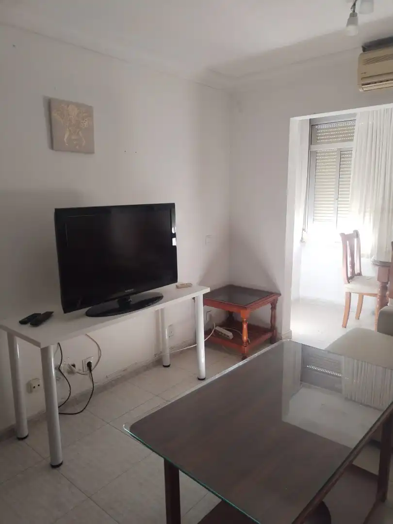 Flat for rent in Calle Gonzalo de Berceo, 10, La Orden