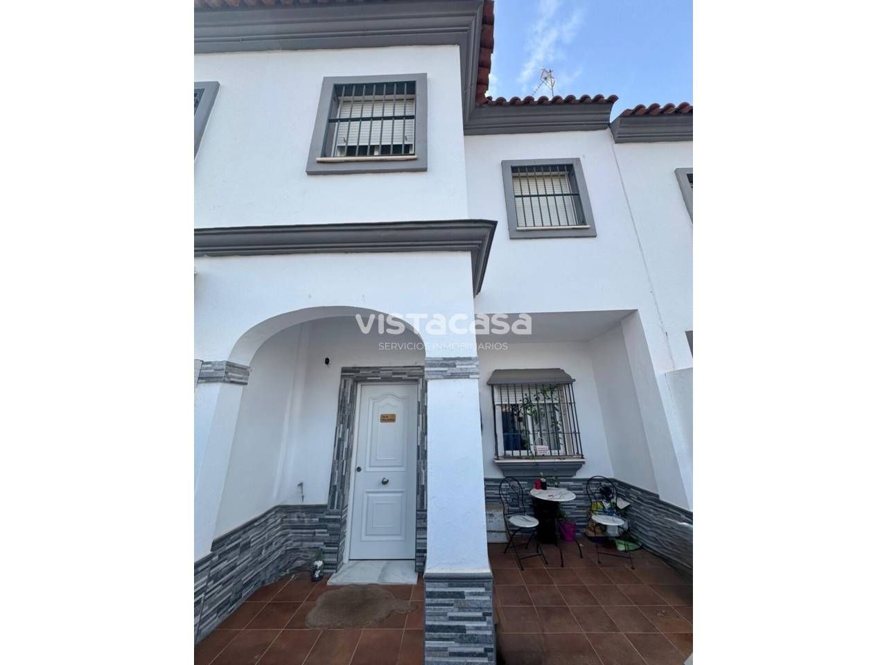 Exterior view of Single-family semi-detached for sale in Mairena del Alcor  with Heating and Terrace