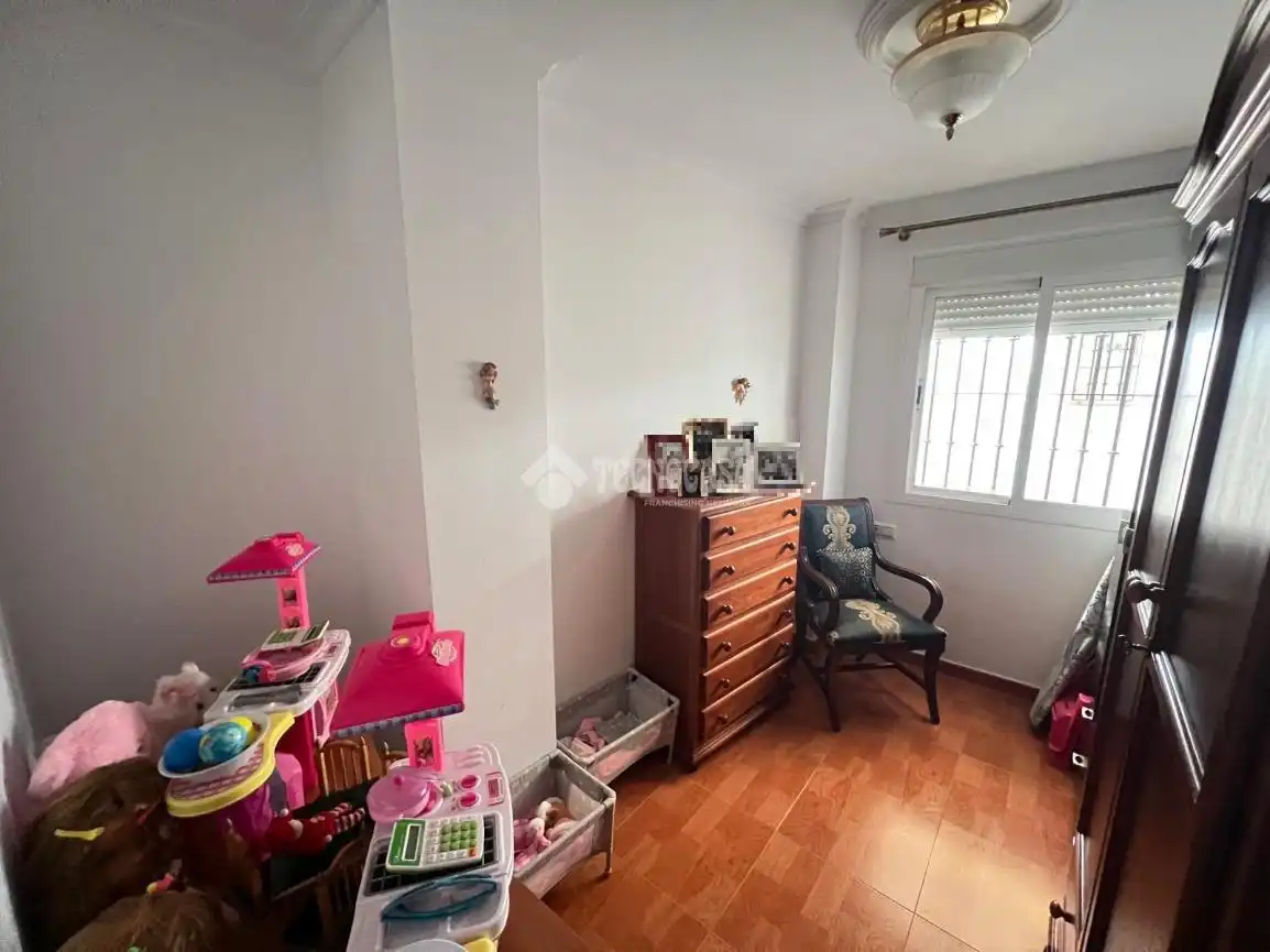 Bedroom of Flat for sale in Dos Hermanas  with Air Conditioner
