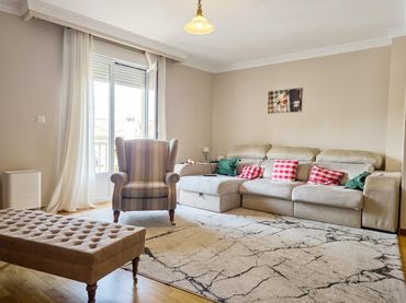 Casa rústica con balcón en venta en La Xara - La Sella
