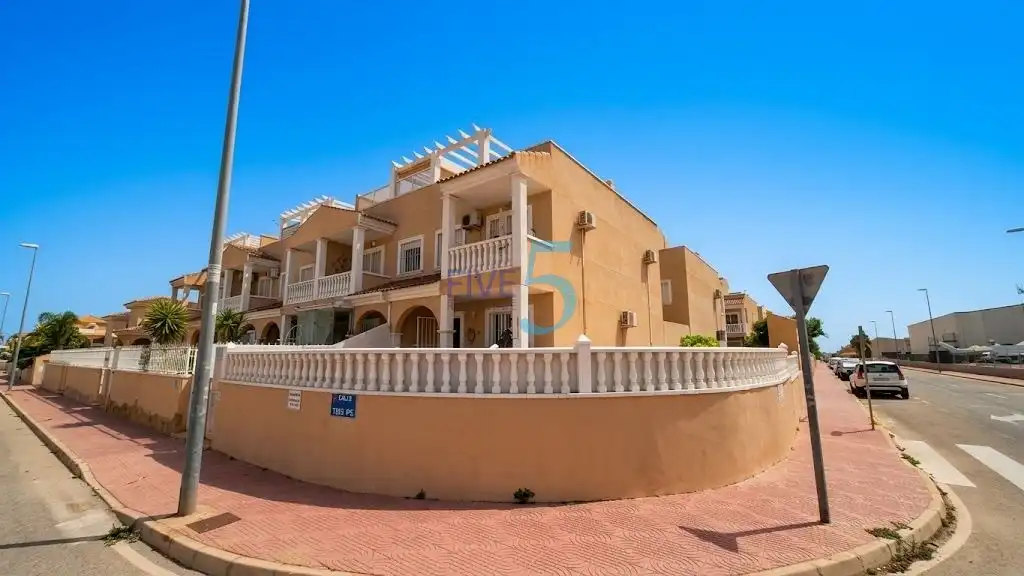 Maison avec terrasse à vendre à Ciudad Quesada, imagen 5