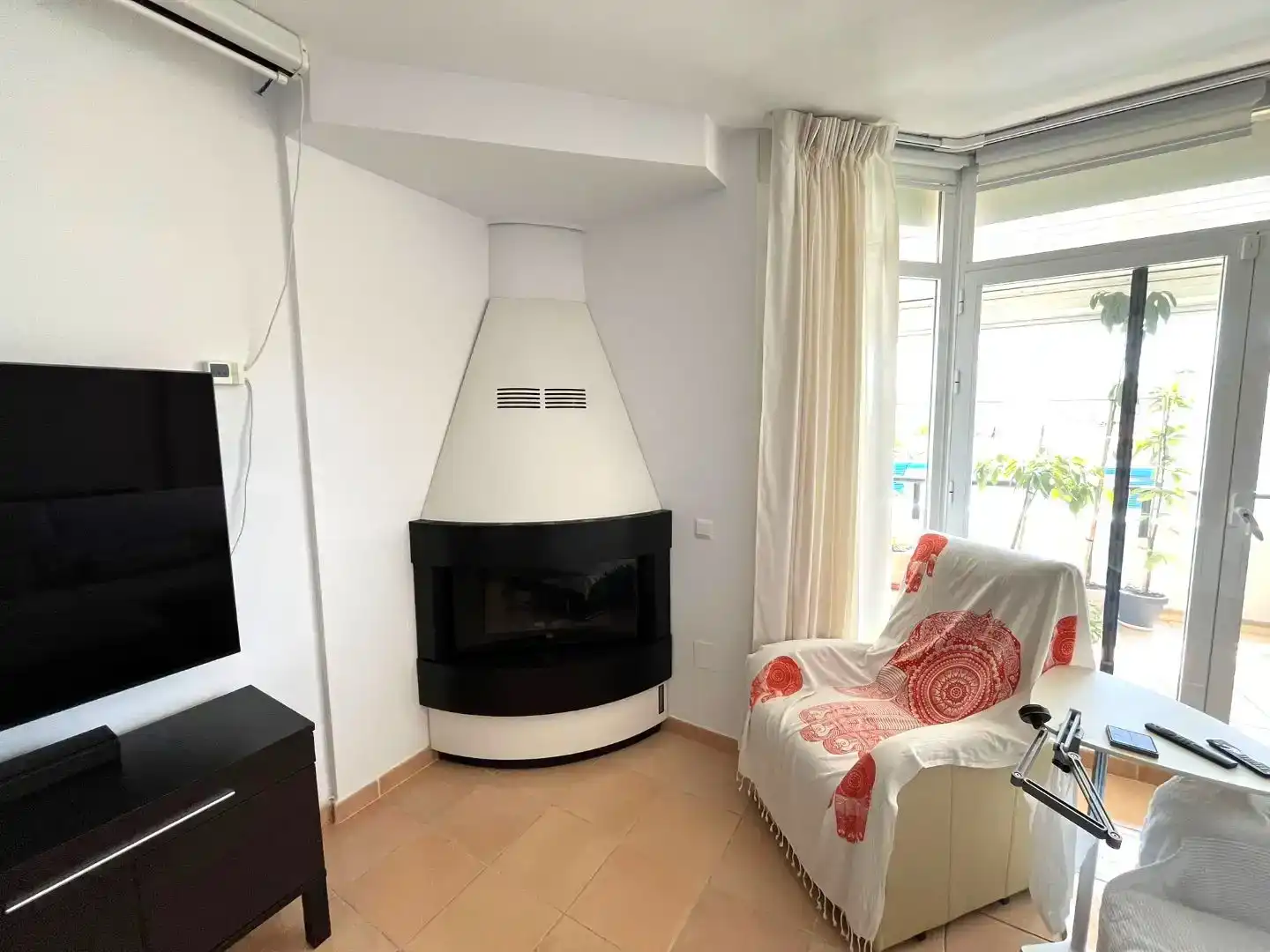 Living room of Flat for sale in Benalmádena  with Swimming Pool and Balcony