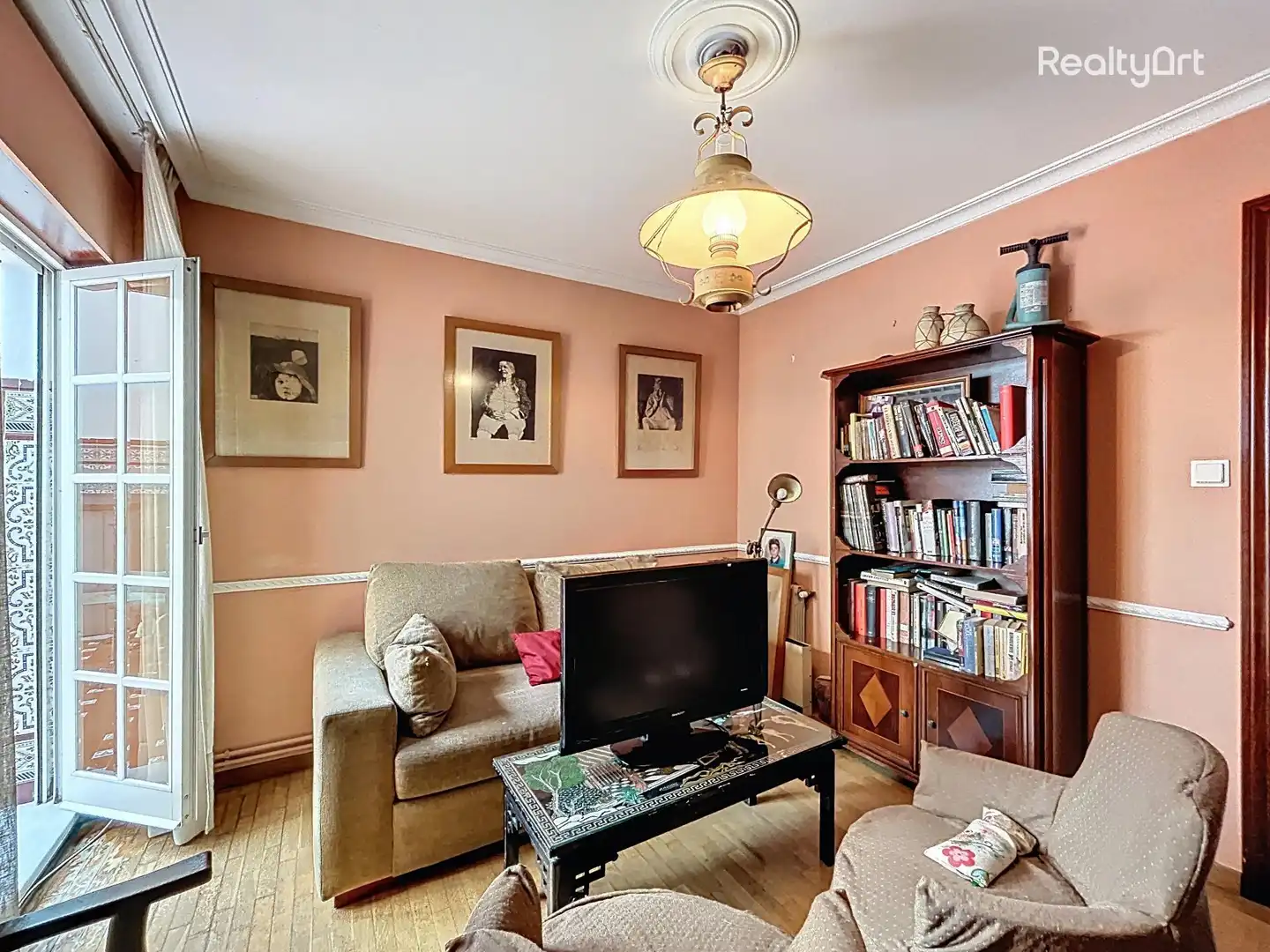 Sala d'estar de Pis en venda en Sevilla amb Aire condicionat, Calefacció i Parquet