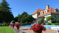 Piscina de Casa o xalet en venda en Teo amb Terrassa i Piscina