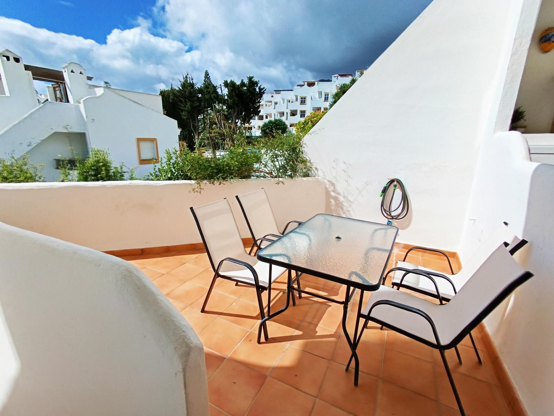 Terrassa de Apartament en venda en Benalmádena amb Aire condicionat, Calefacció i Jardí privat