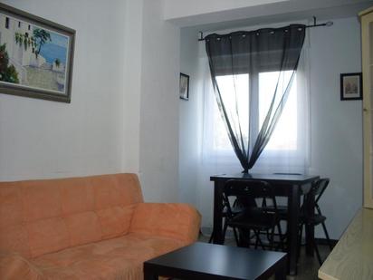 Bedroom of Flat to rent in  Zaragoza Capital