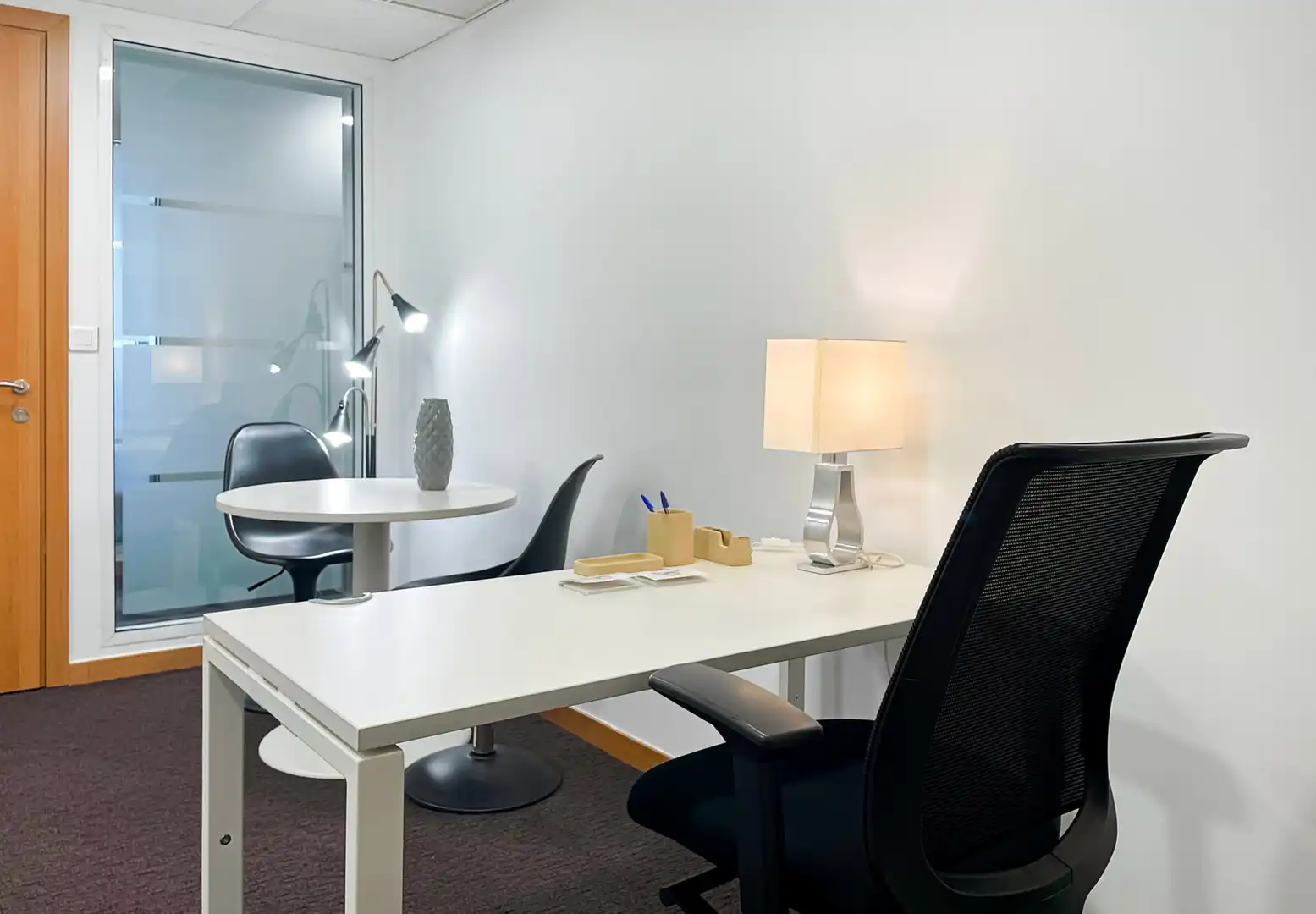 Büro mit Aufzug zur Miete in Calle Al Mutamid 6, imagen 7