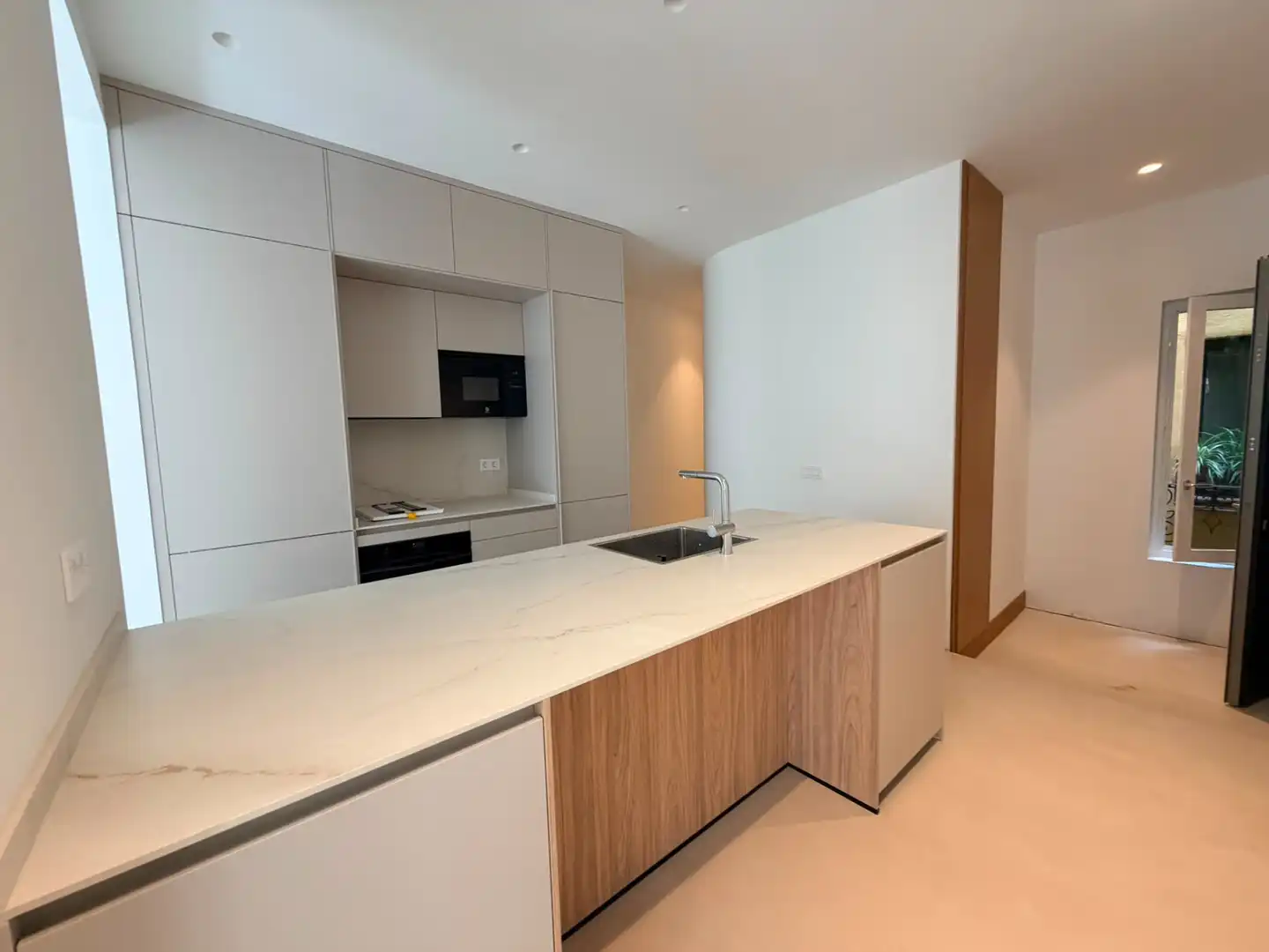 Kitchen of Flat for sale in Madrid  with Air Conditioner, Heating and Balcony
