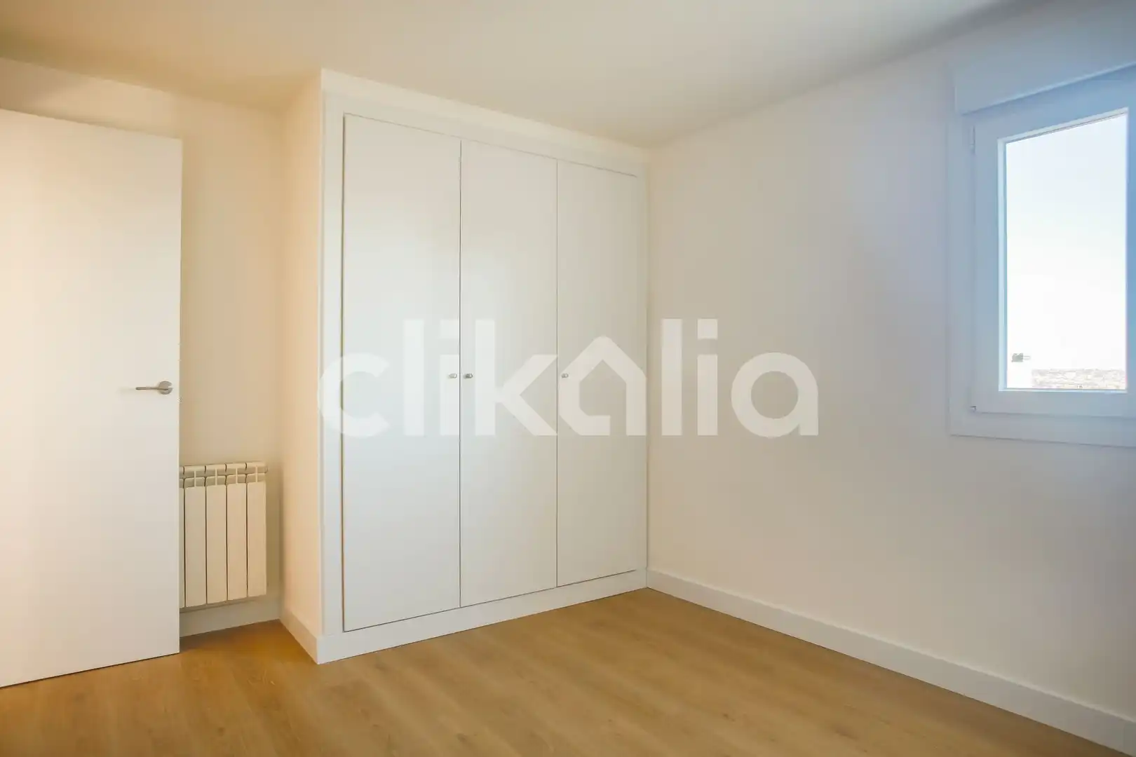 Bedroom of Flat for sale in Madrid  with Air Conditioner and Heating