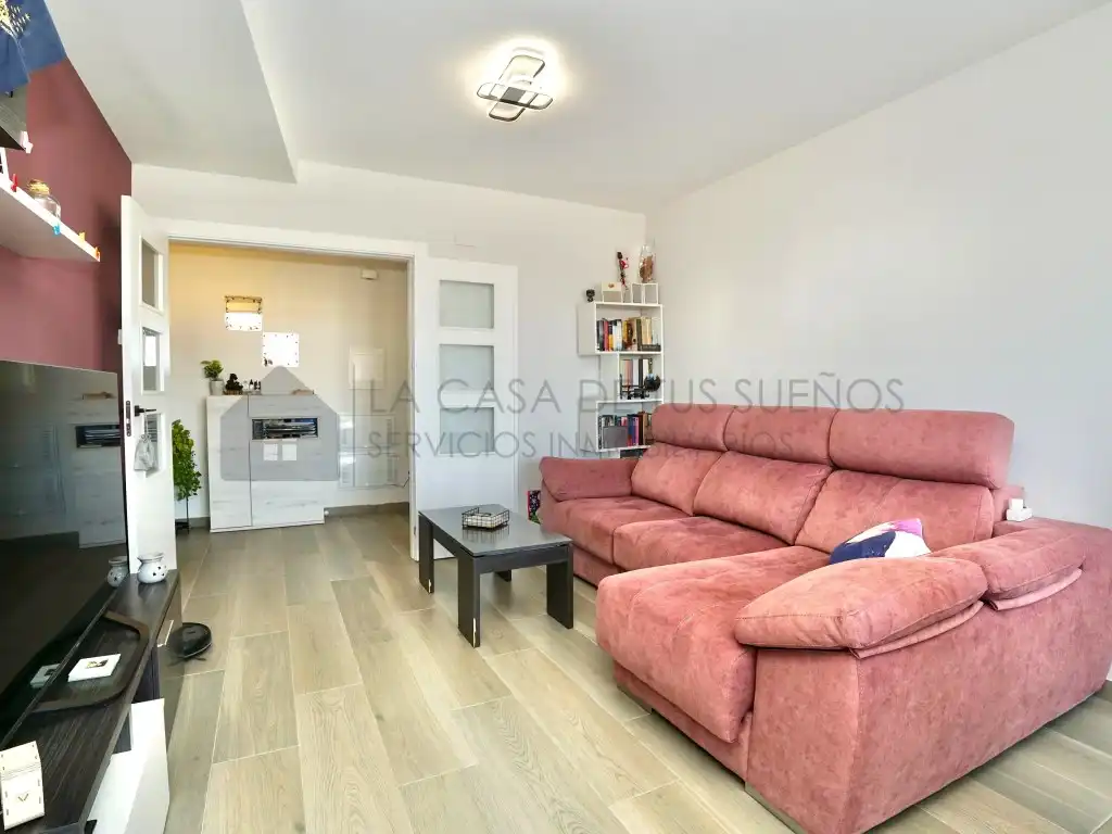 Piso en venta en Calle Azorin, El Mercado - Plaza de Toros