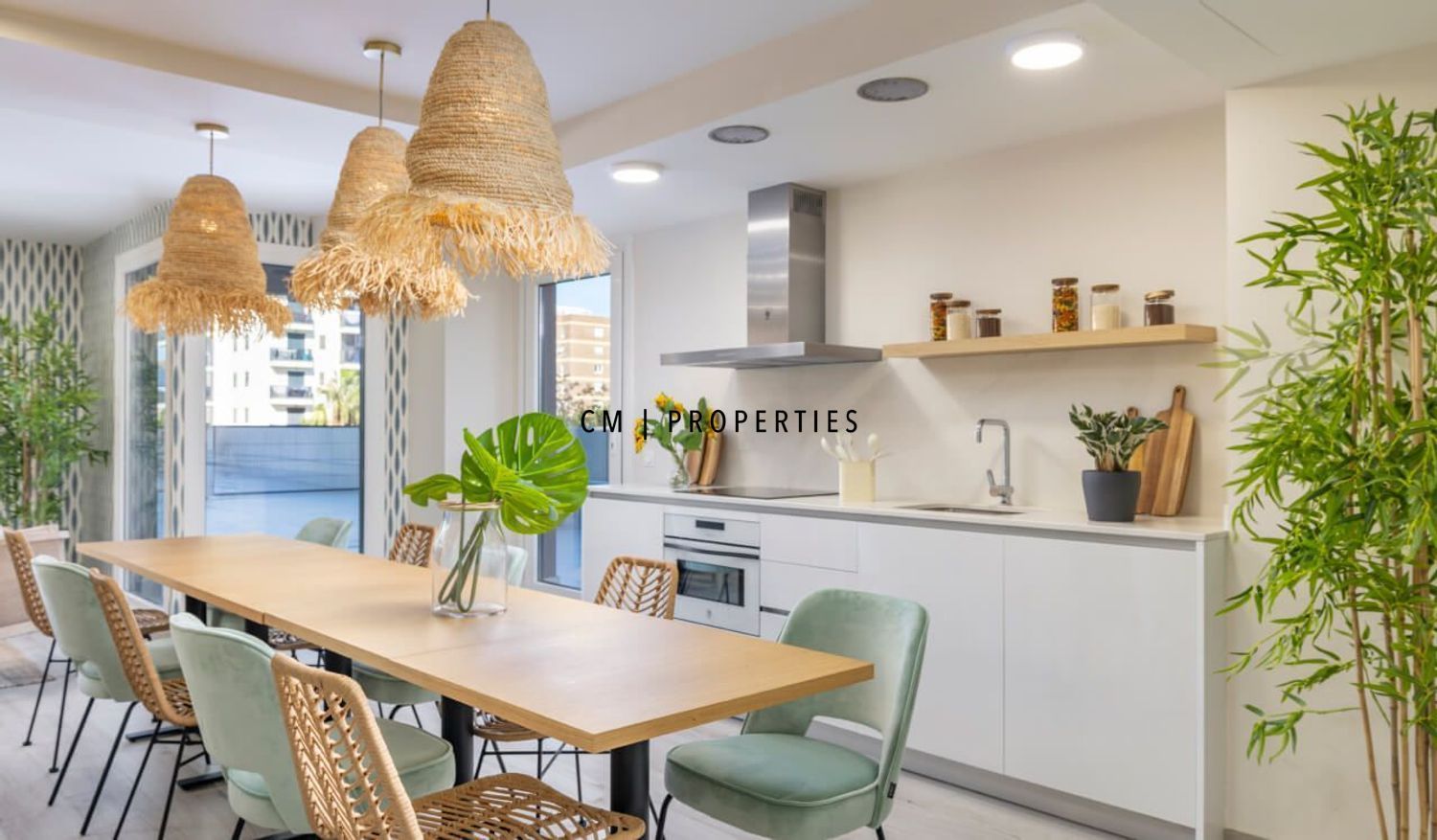 Kitchen of Office to rent in  Valencia Capital  with Air Conditioner, Heating and Terrace