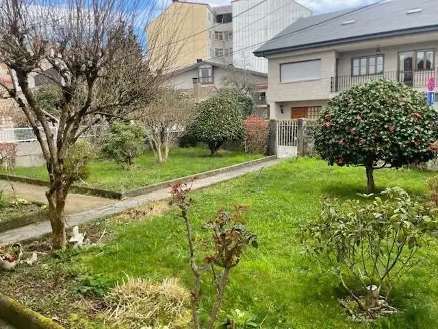 Jardí de Casa o xalet en venda en O Carballiño   amb Calefacció, Jardí privat i Terrassa
