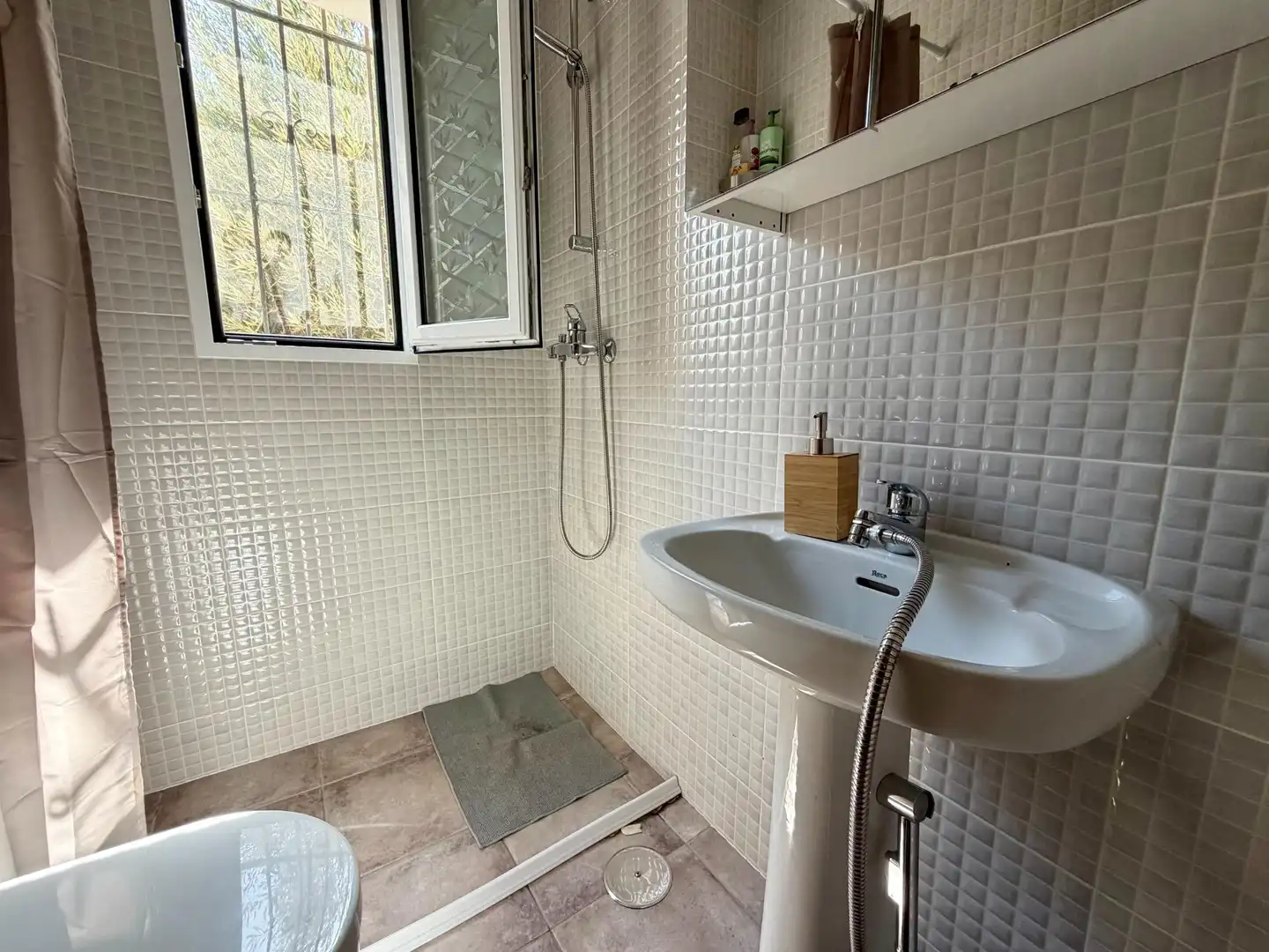Bathroom of Houses for sale in El Campello  with Air Conditioner, Heating and Terrace