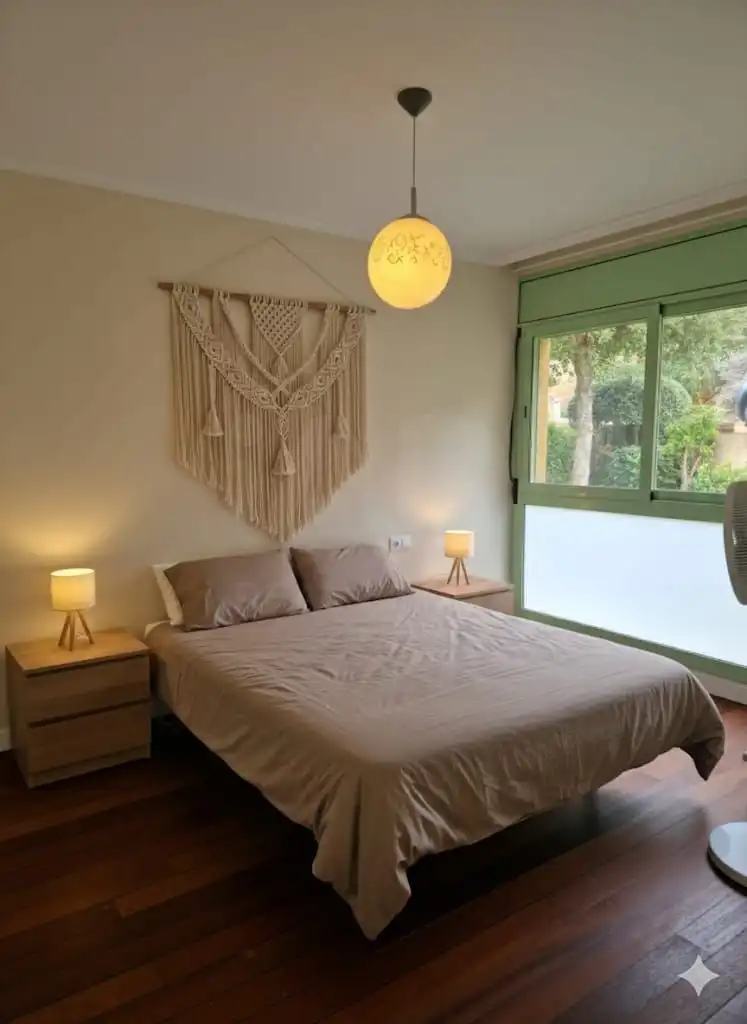 Casa aparellada amb piscina en venda a Begur pueblo, imagen 17