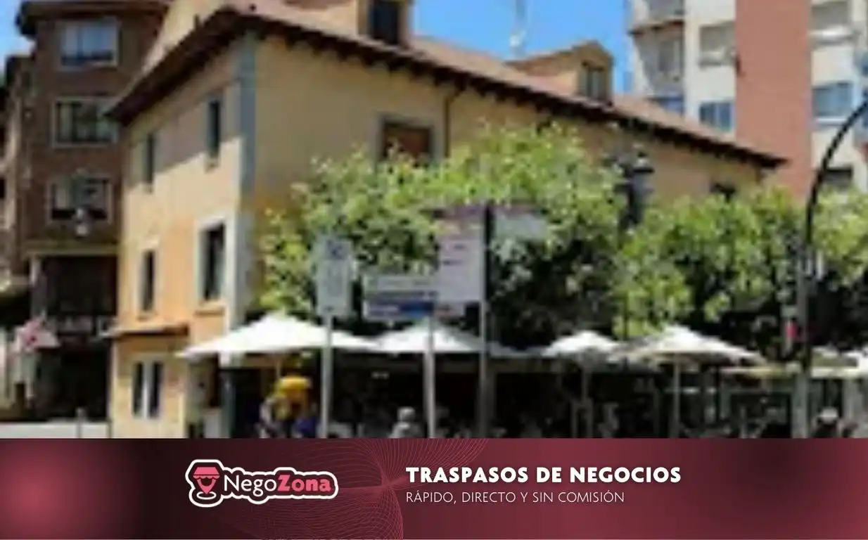 Local comercial en traspaso en Plaza Arco Isilla 13