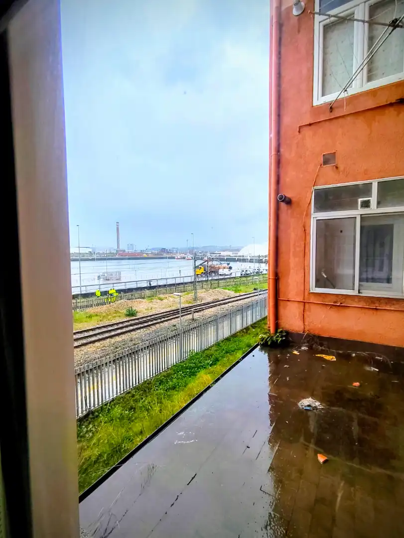 Vista exterior de Piso en venta en Avilés con Calefacción y Amueblado