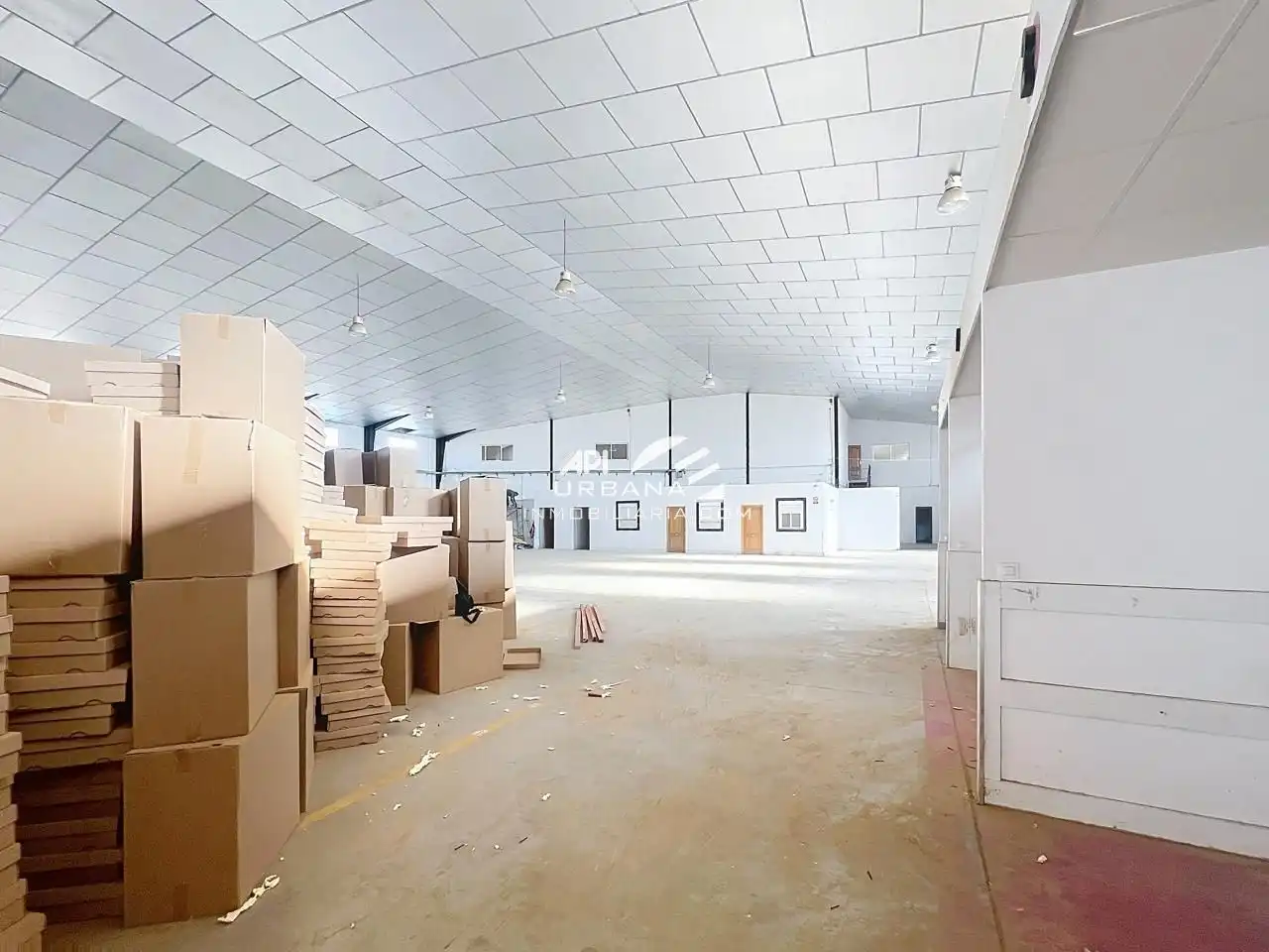 Nave industrial en venta en Las Vegas - Campoaras