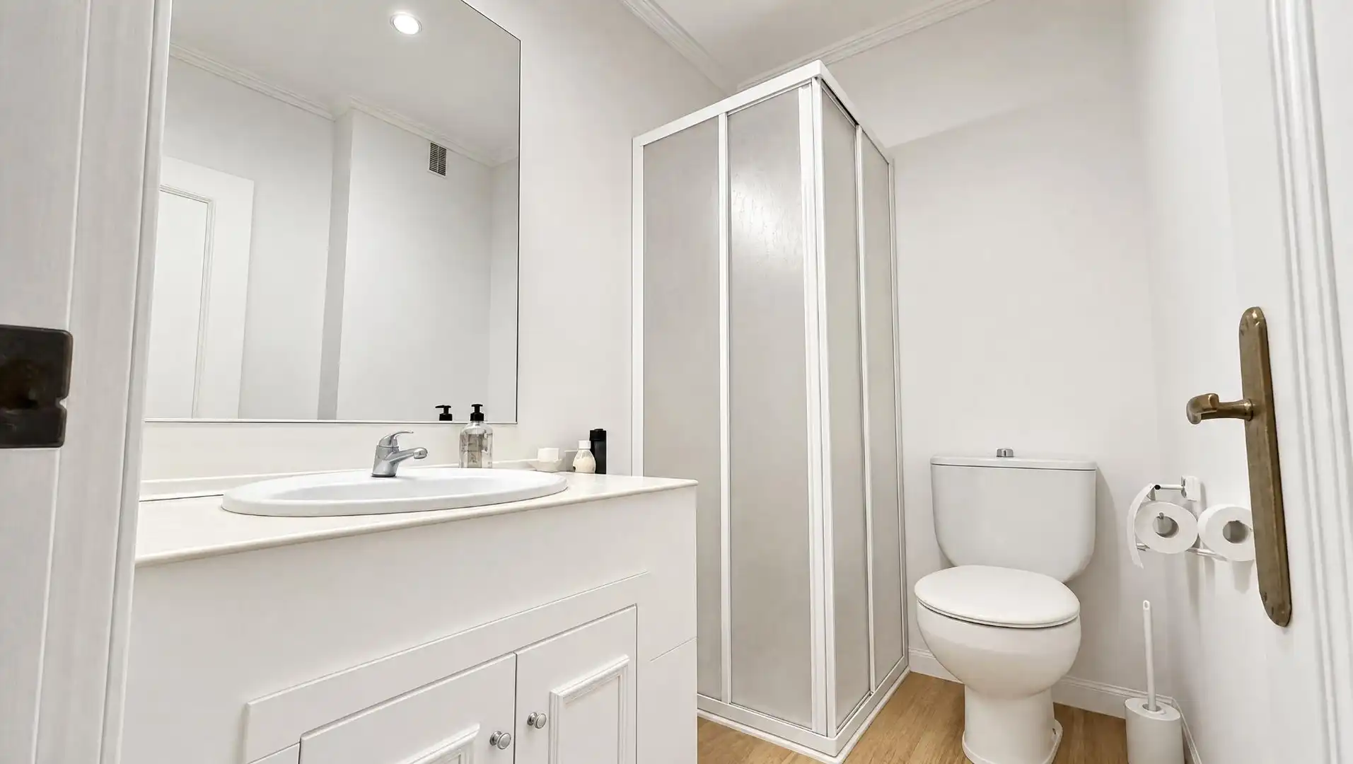 Baño de Piso en venta en Alicante / Alacant con Balcón