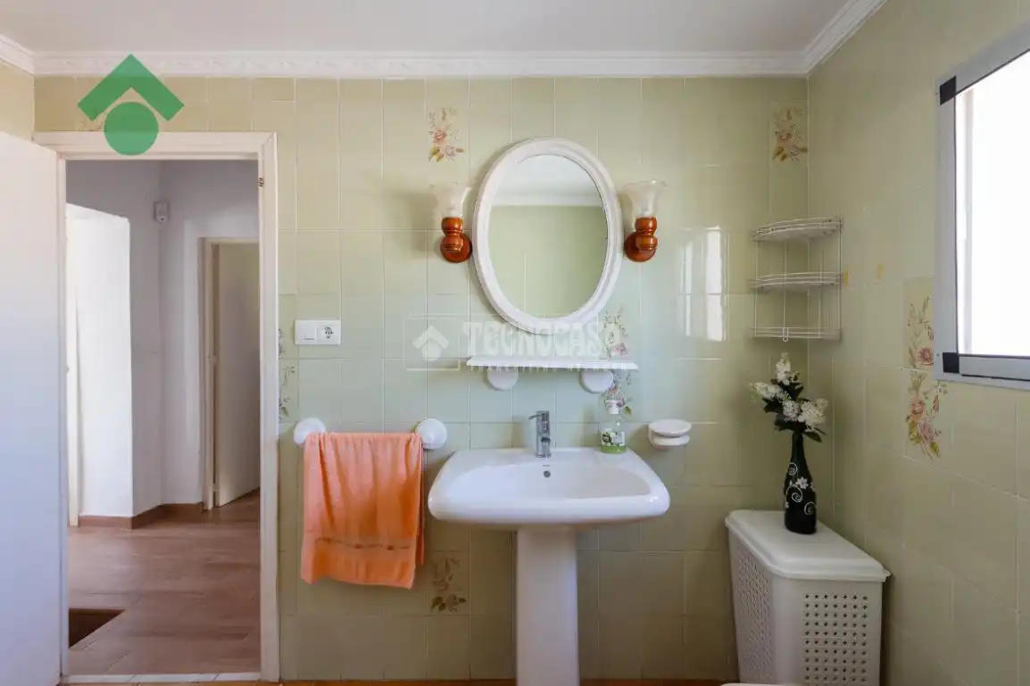 Bathroom of Houses for sale in Vélez-Málaga  with Storage room