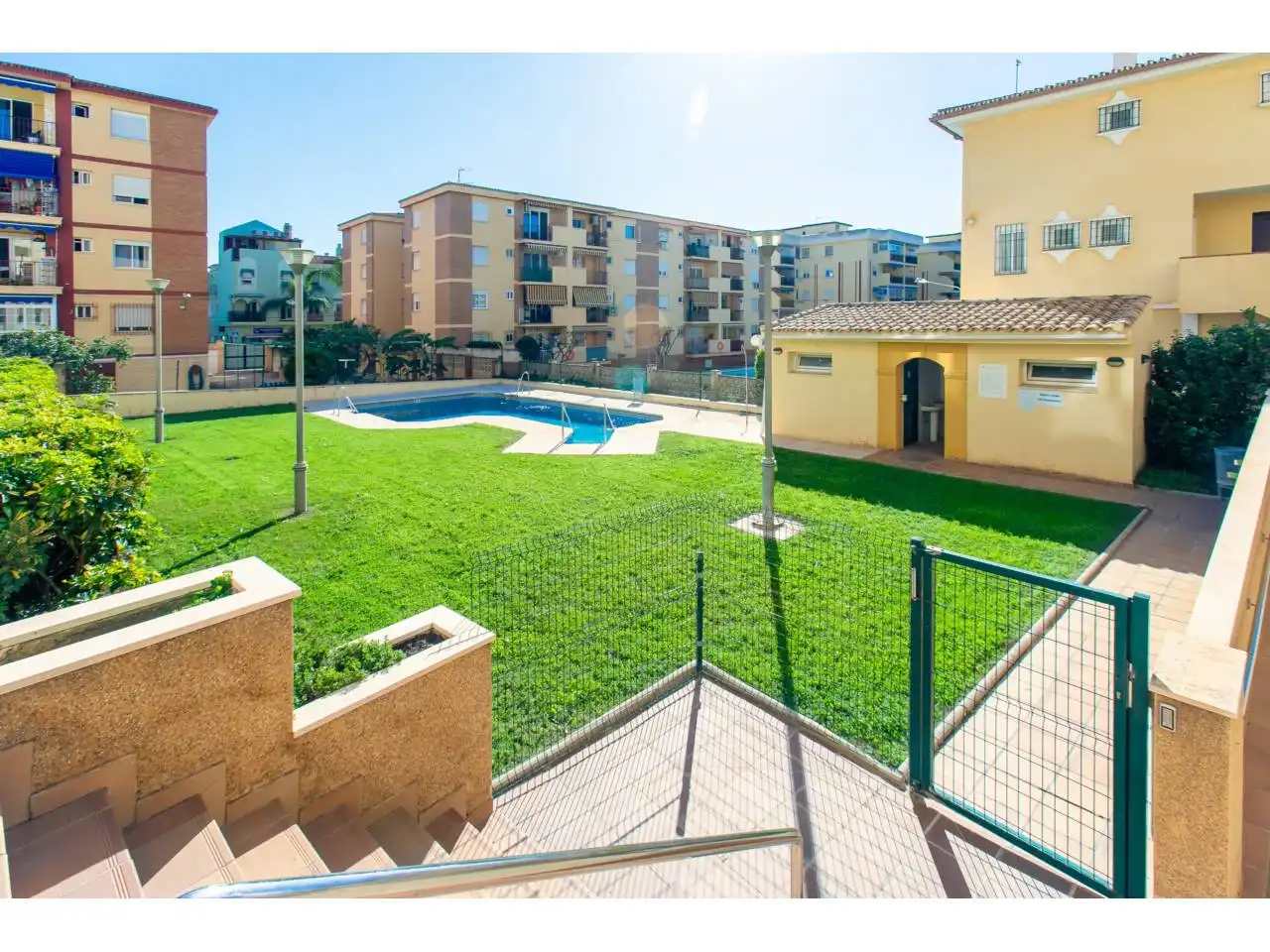 Swimming pool of Flat for rent in Rincón de la Victoria  with Air Conditioner, Terrace and Furnished