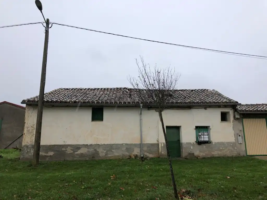 Außenansicht von Country house zum Verkauf in Padilla de Abajo mit Heizung, Privatgarten und Abstellraum
