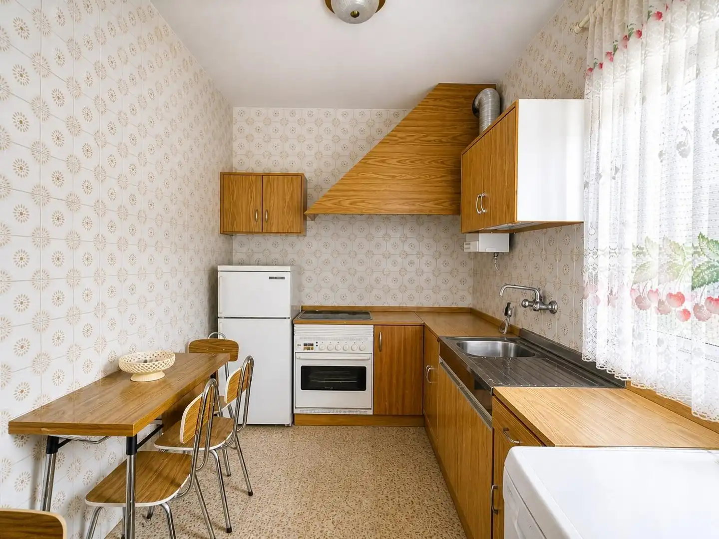 Cocina de Piso en venta en Hervás con Terraza y Balcón