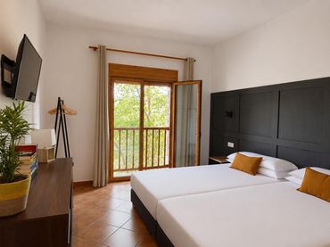 Mixt residencial amb ascensor en venda a de la Molina