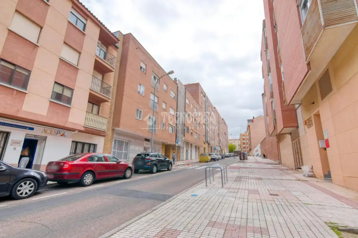 Exterior view of Flat for sale in Salamanca  with Heating