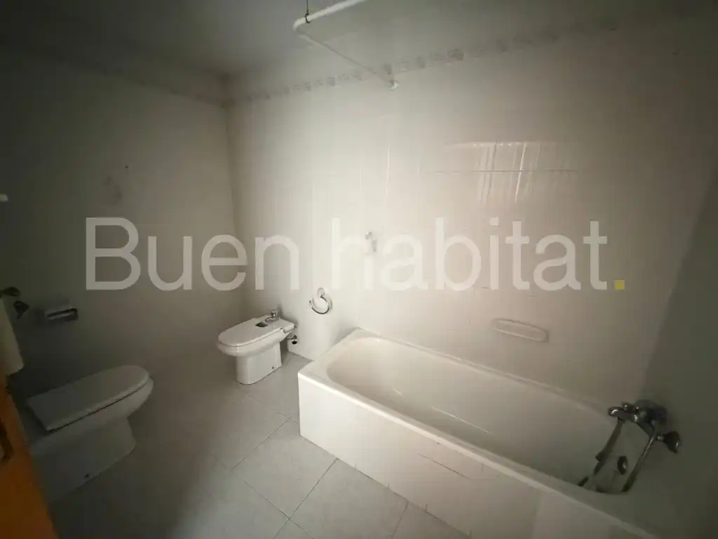 Flat with terrace for sale in Calle Pont (Del) 50, imagen 19